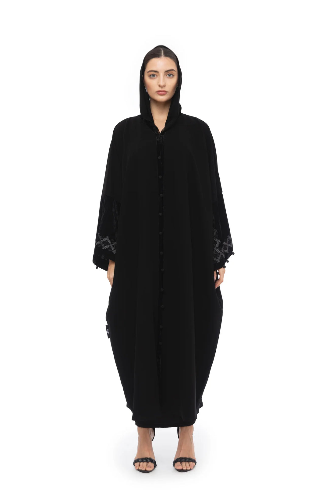 Nera - Velvet Sleeves Moroccan style  C220
