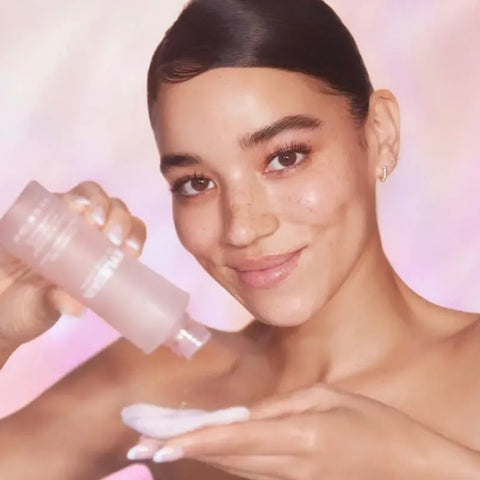 Kylie by Kylie Jenner - Clarifying Exfoliating Toner 150mL Kylie by Kylie Jenner - Clarifying Exfoliating Toner 150mL