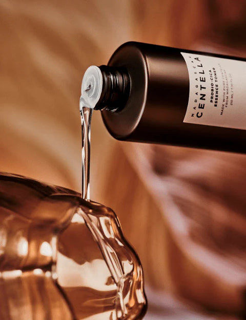 Skin 1004 - Probio Cica Essence Toner - 210ml