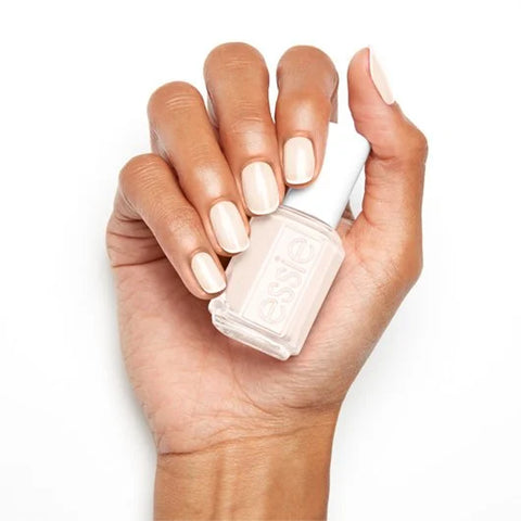 Essie - Salon Quality Nail Polish - 3 Marshmallow