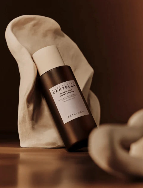 Skin 1004 - Probio Cica Essence Toner - 210ml Skin 1004 - Probio Cica Essence Toner - 210ml