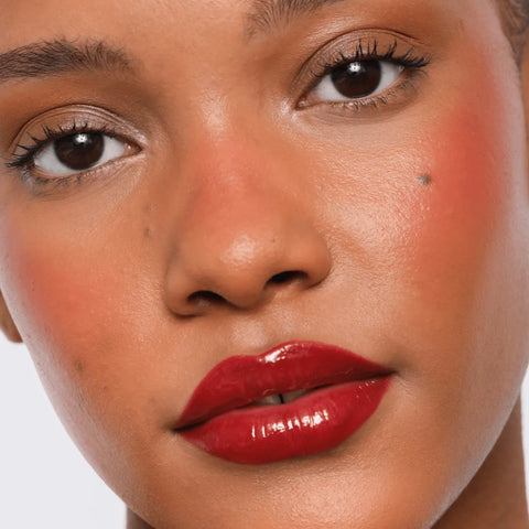 ريفي - محدد الشفاه - أحمر