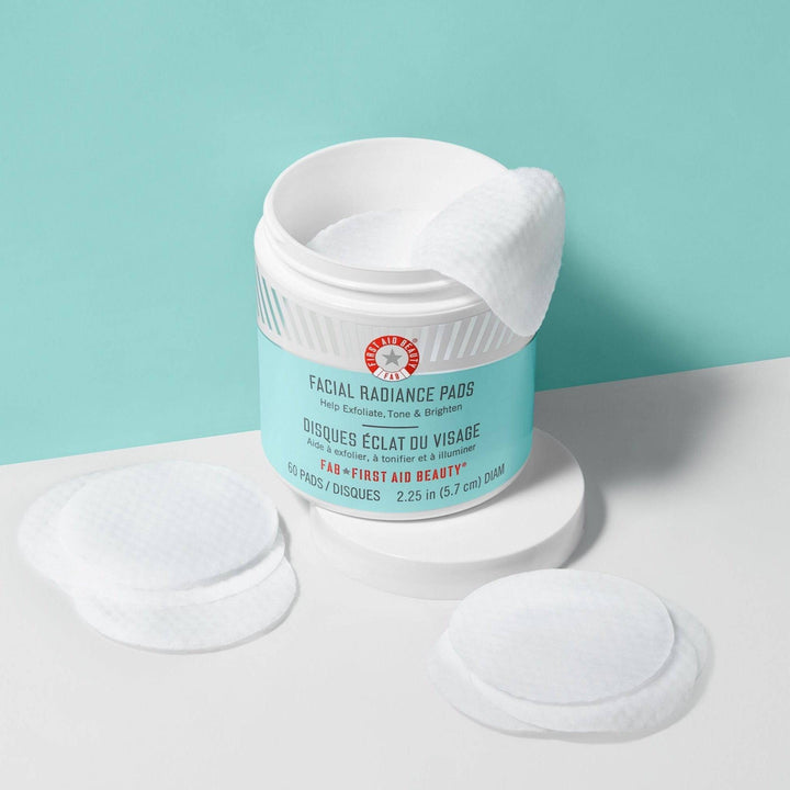 First Aid Beauty - Facial Radiance Pads - 60 Pads - Mhalaty