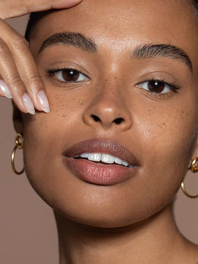 ILIA - True Skin Serum Concealer - Turmeric - Mhalaty